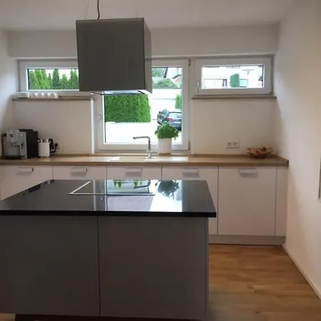 Zuhause Mit Berg-und Bodenseesicht *