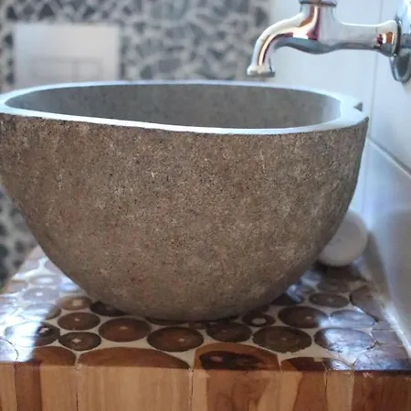 Zuhause Mit Berg-und Bodenseesicht * 마르크도르프