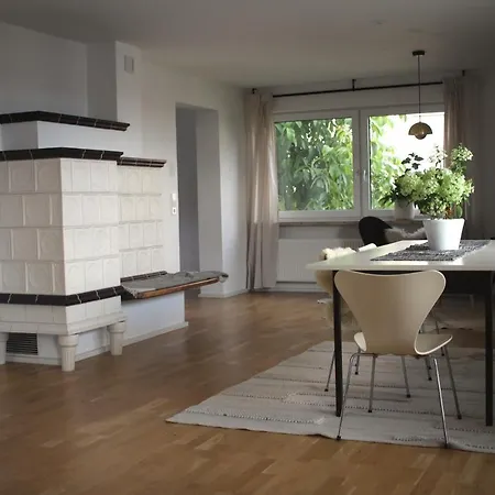 아파트 Zuhause Mit Berg-und Bodenseesicht 마르크도르프